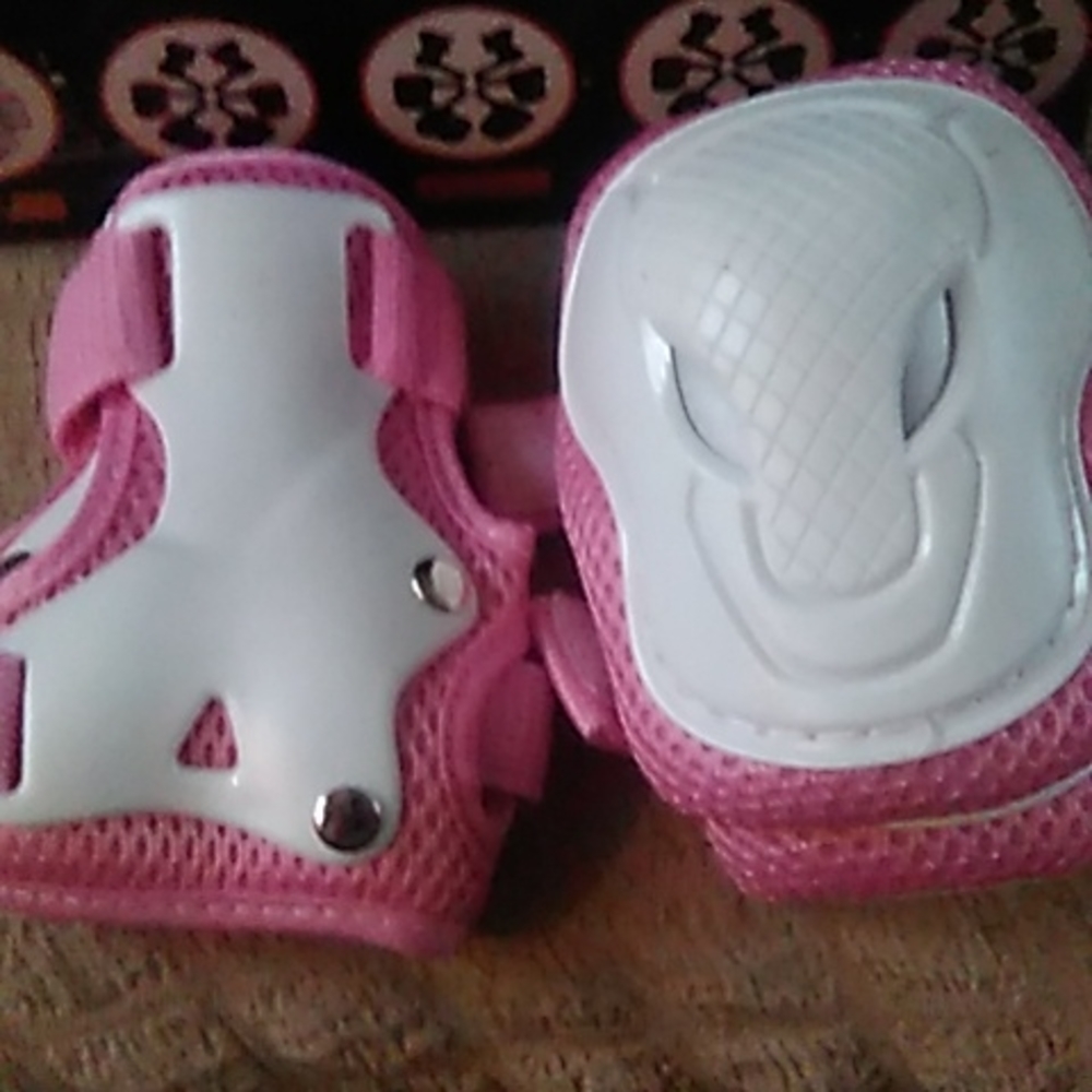 Ridbiker knee and elbow/wrist pads